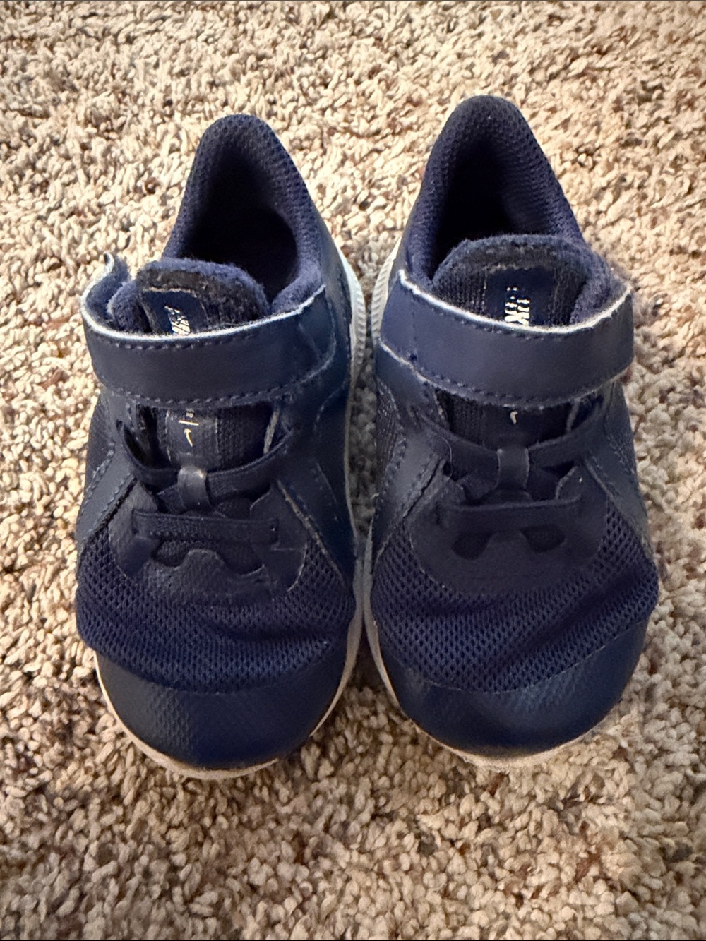 Nike Toddler Navy Blue Velcro Athletic Sneakers